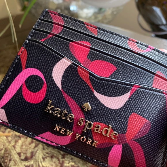 Authentic KATE SPADE Leather gift print card case and keychain set - Picture 7 of 10